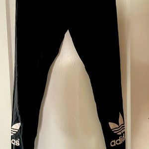 Medium Adidas Leggings